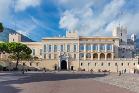 Богатое наследие Монако: открывая многовековую богатую историю и царственное наследие