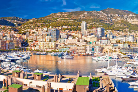 Why is it good to live in Monaco?