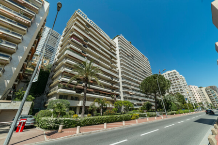 БУЛЬВАР ИТАЛИЯ | АДМИРАЛ ЗАМКА | АВТОСТОЯНКА - 2