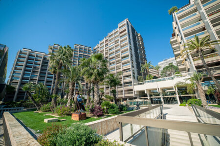 CARRE D'OR - ITALIA | PALAZZO PARCO | UFFICIO - 1