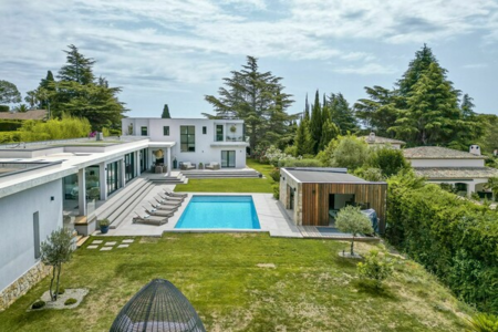 Contemporary 5 Bedrooms Villa in Biot - 1
