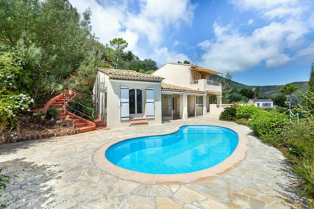 Villa ristrutturata con vista mare a Théoule-sur-Mer - 3