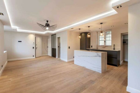 Nice Vieux Nice – Renovated 3-Room Apartment with Garden Views - 2