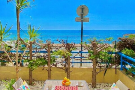 Seafront Frontline Position. Spacious Terrace and Unique Location - 1