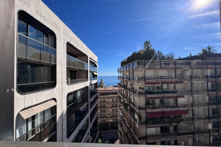 Charming 2 room apartment to renovate with loggia and parking - 3