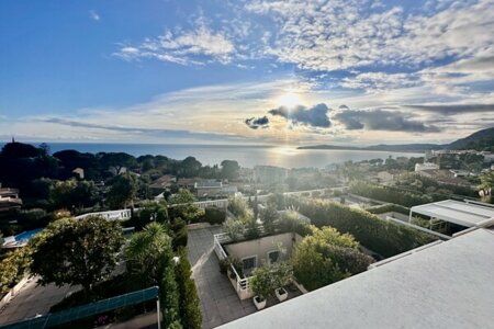 КАП ДЕЙЛ | ДВУХУРОВНЕВЫЙ ПЕНТХАУС | 4 КОМНАТЫ - 2