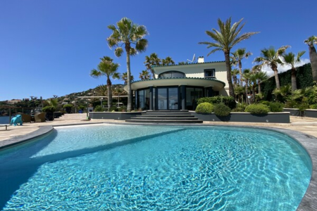 Außergewöhnliches Anwesen am Wasser – Panoramablick auf das Meer | Anthéor, Corniche d'Or - 1