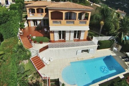 Элегантность и Панорамный Вид – Уникальная Вилла в Beausoleil - 1