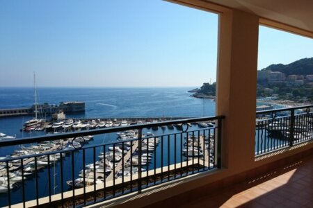 SUPERB 4 BEDROOM FLAT - FONTVIEILLE AREA - SEA VIEW - 1