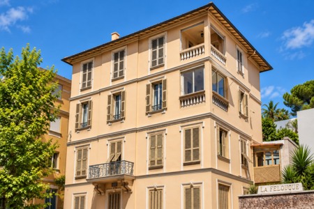 Felouque, 2 boulevard Rainier III, Monaco
