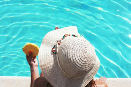 Experiencing Elegance: The Allure of Short-Term Luxury Villa Rentals in the Côte d'Azur