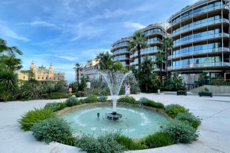 ONE MONTE CARLO: 1 Place du Casino, Monaco