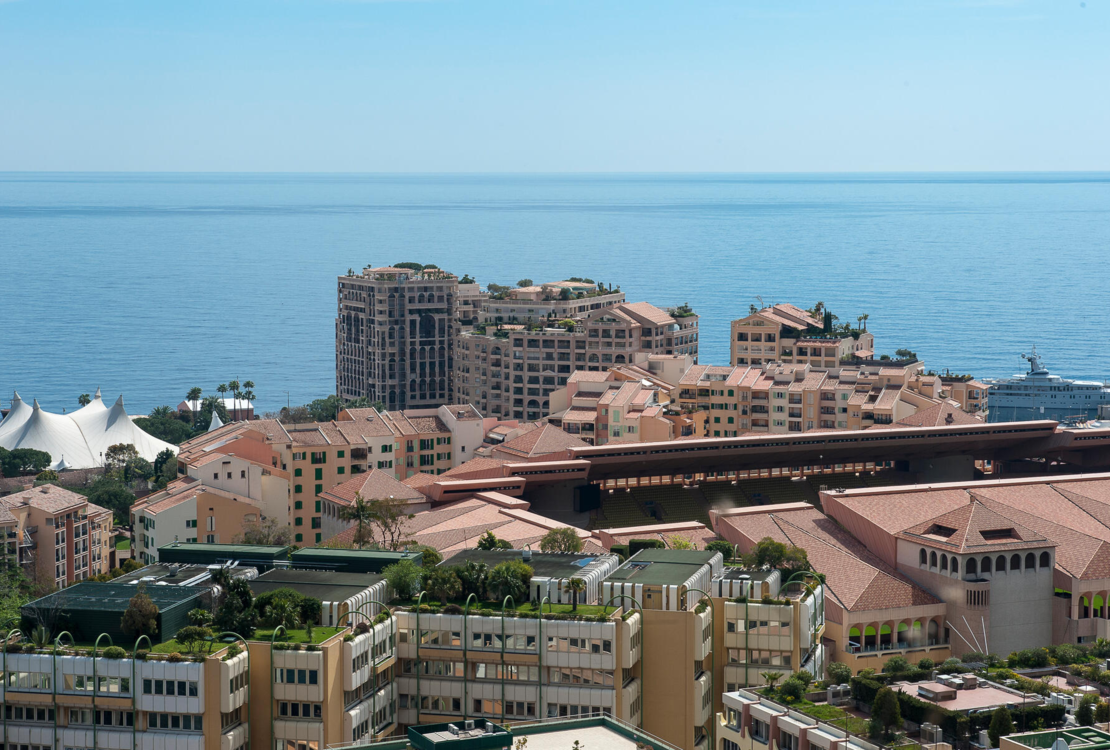Exceptional 5-Bedroom Apartment with Private Pool – Fontvieille, Monaco