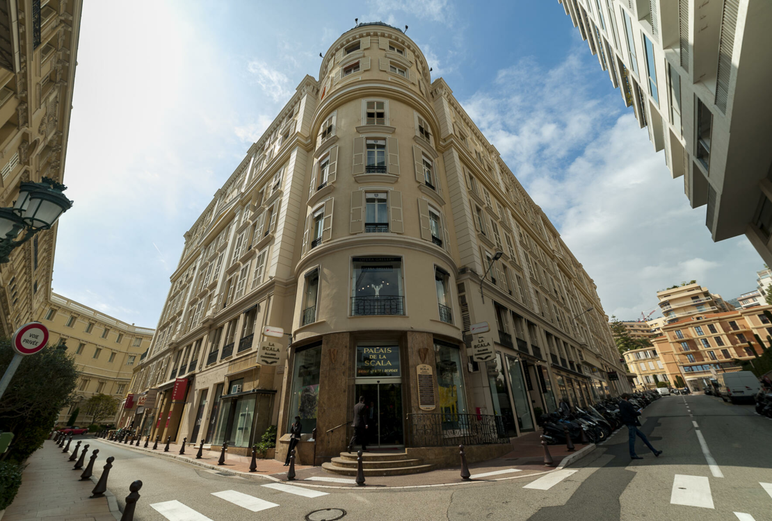 CARREÉ D'OR | PALAIS DE LA SCALA | STUDIO AVEC MEZZANINE
