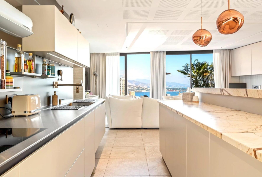 Потрясающий пентхаус Duplex — частная крыша и вид на Монако