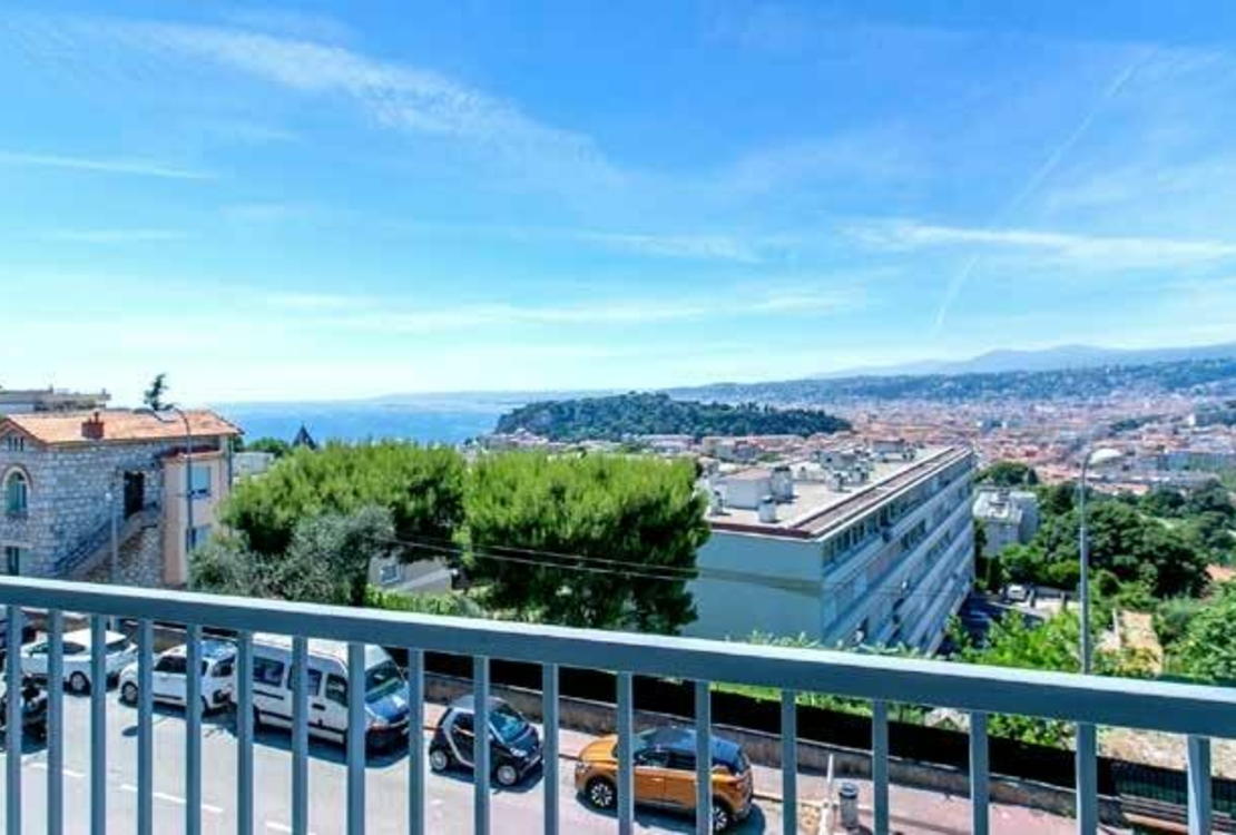 Nice Mont Boron – 3-Room Apartment with Panoramic Sea Views