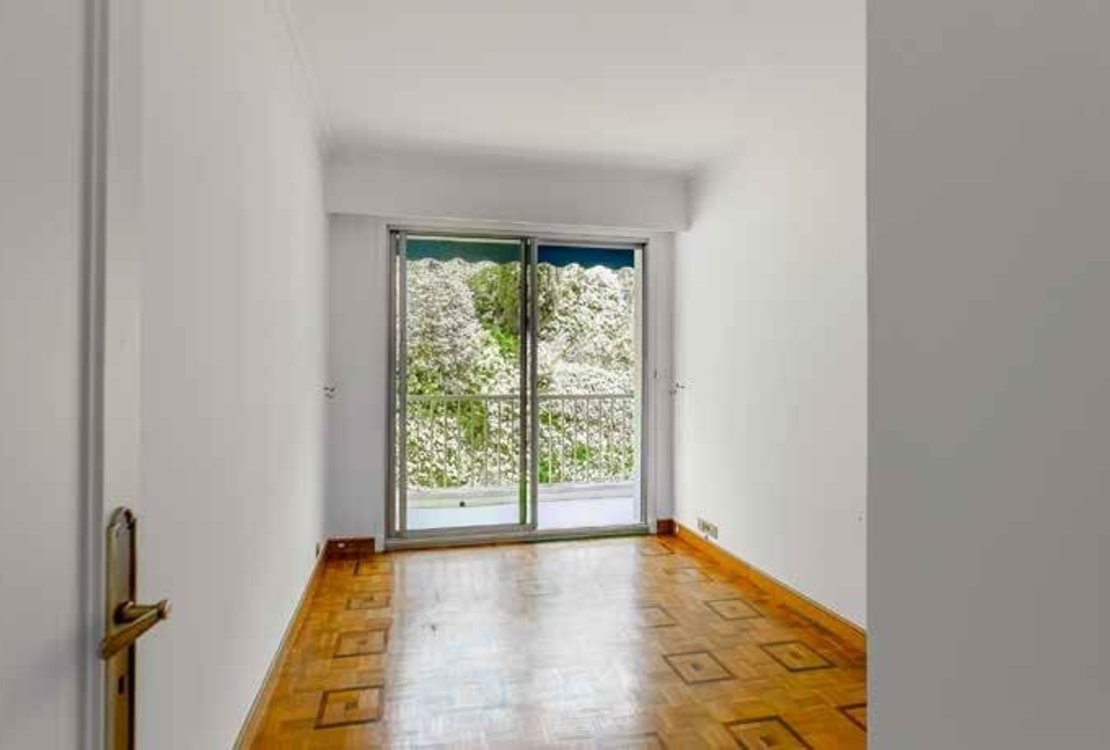 Nice Mont Boron – 3-Room Apartment with Panoramic Sea Views