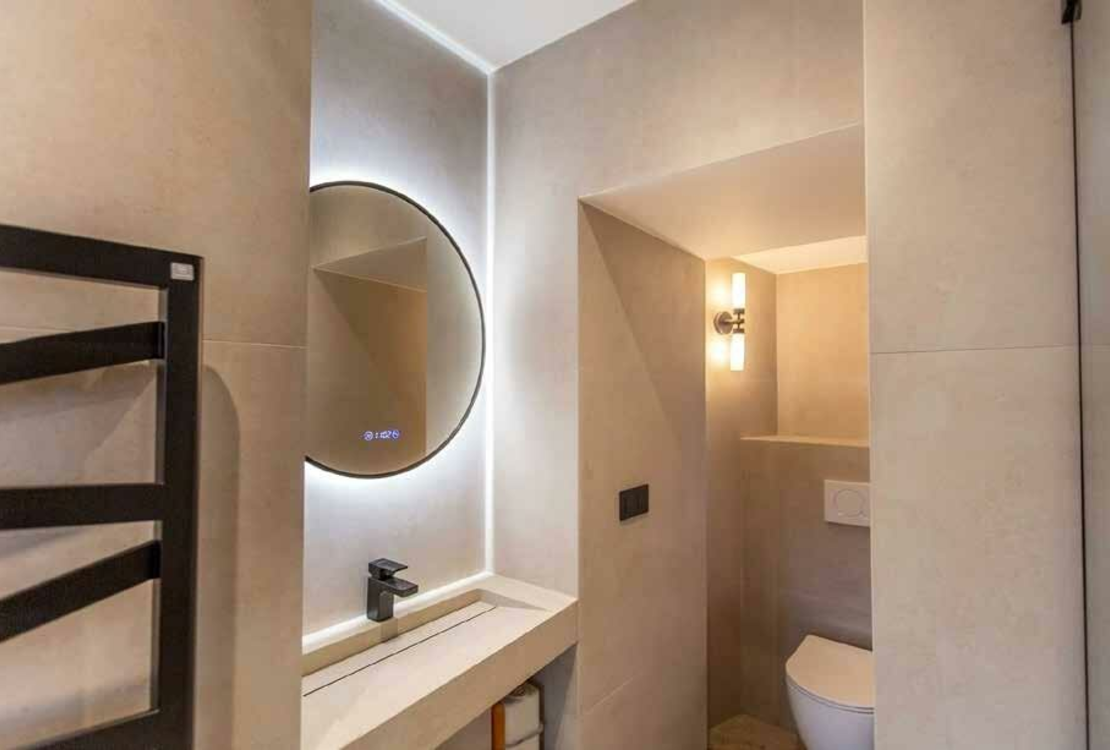 Nice Vieux Nice – Renovated 3-Room Apartment with Garden Views