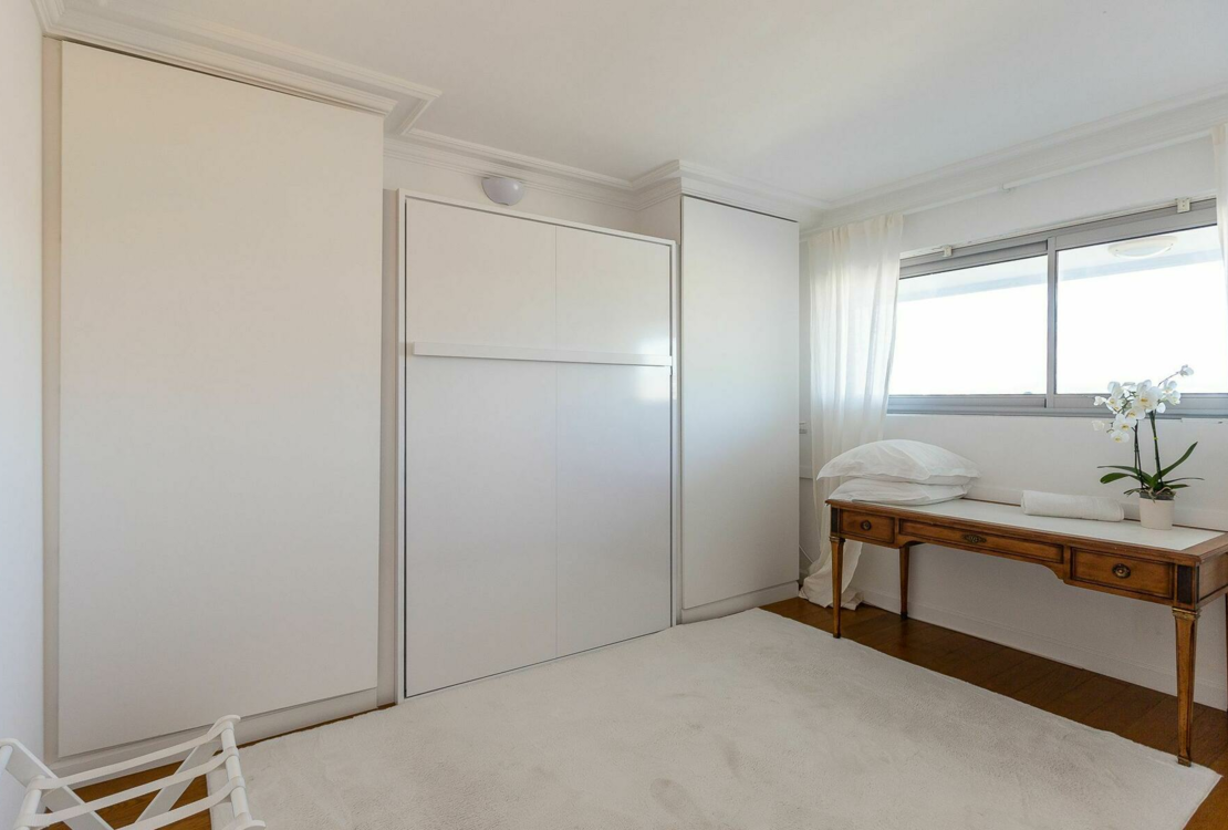 Two bedroom sea view apartment in Marina Baie des Anges