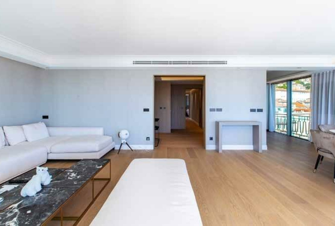 Вильфранш-сюр-Мер – роскошный пентхаус с террасами и панорамным видом