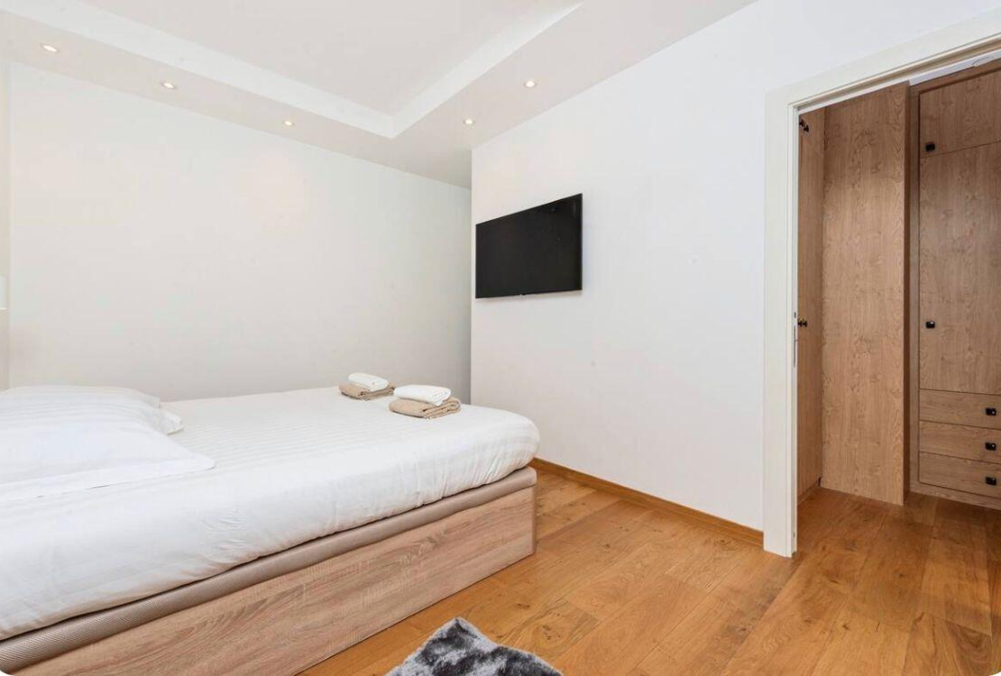 Exceptional villa 5 minutes from Monaco