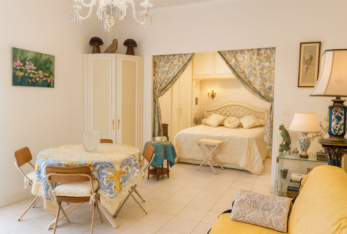 Monte-Carlo — Affascinante appartamento con 2 camere da letto e schiera