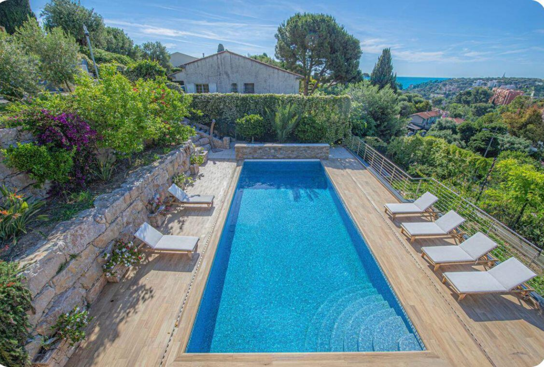 Exceptional villa 5 minutes from Monaco