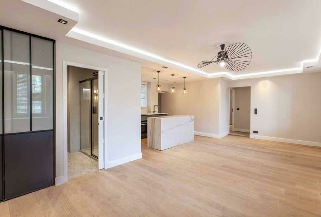 Nice Vieux Nice – Renovated 3-Room Apartment with Garden Views