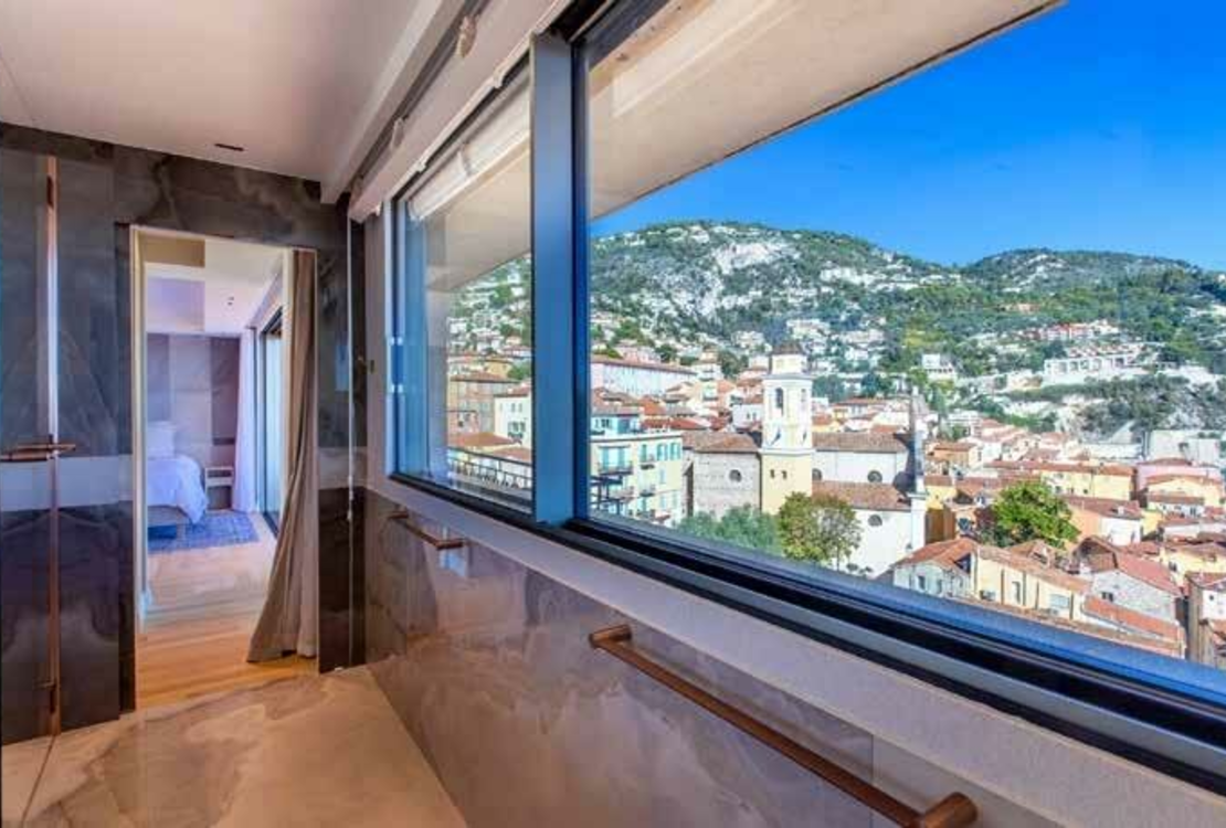 Вильфранш-сюр-Мер – роскошный пентхаус с террасами и панорамным видом