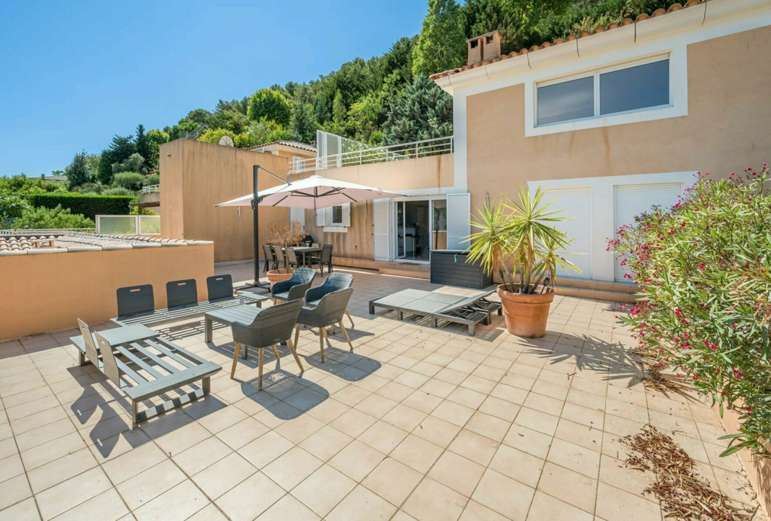 Außergewöhnliche Wohnung in Èze – Panoramablick auf das Meer und das Dorf