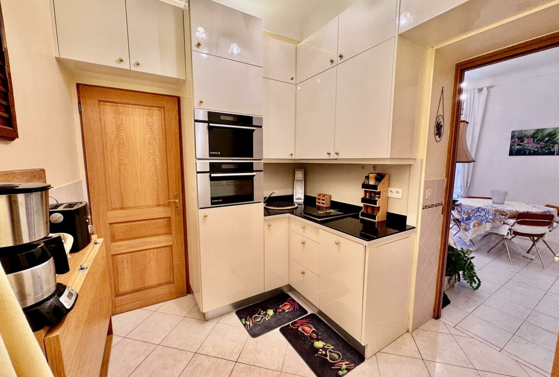 Monte-Carlo — Affascinante appartamento con 2 camere da letto e schiera