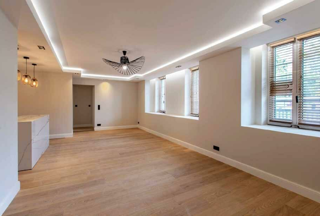 Nice Vieux Nice – Renovated 3-Room Apartment with Garden Views