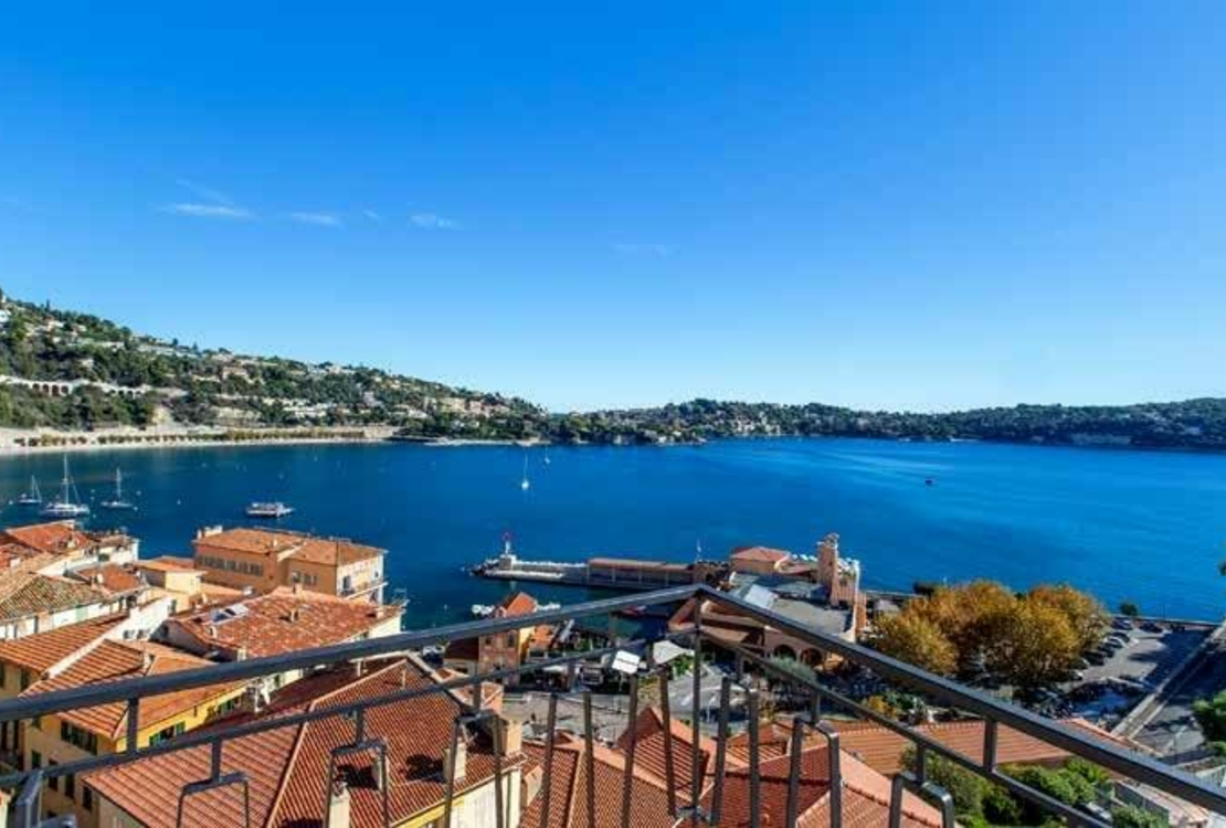 Вильфранш-сюр-Мер – роскошный пентхаус с террасами и панорамным видом