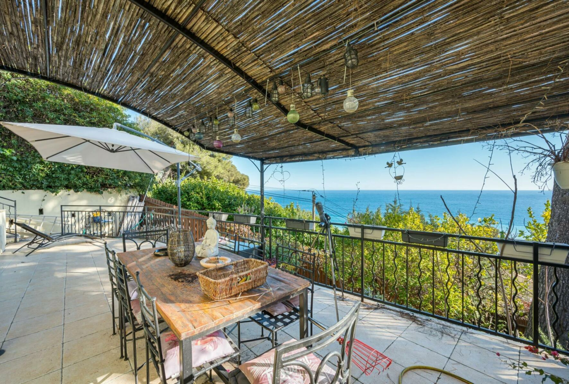 Eze: Casa bifamiliare in vendita