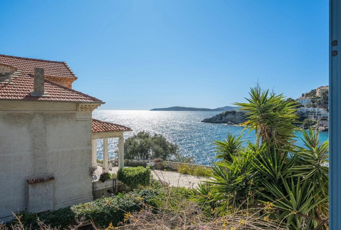 Wasserfont-Eigentum in Cap d'ail