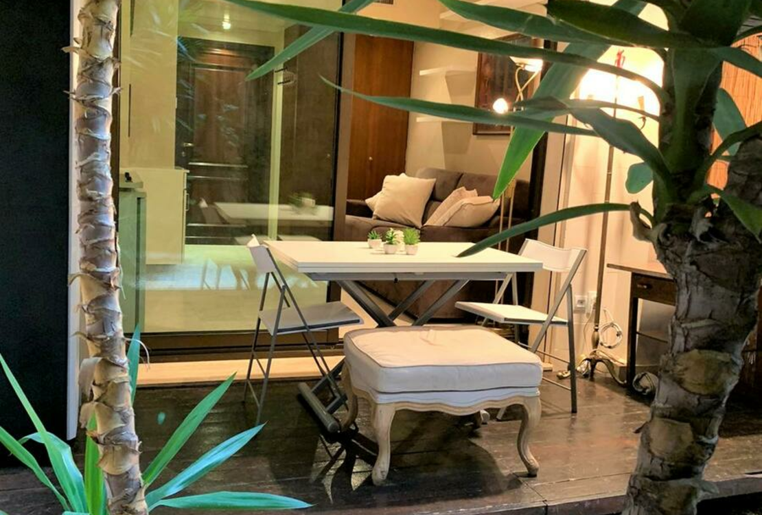 MONEGHETTI | BEVERLY PALACE A | STUDIO