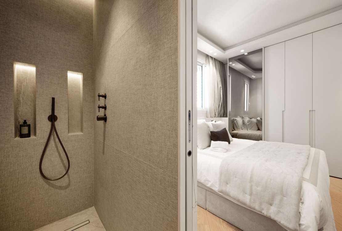 Elegante appartamento con una camera da letto ristrutturato e terrazza | La Radieuse