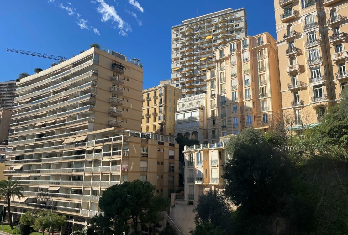 LARVOTTO | ESTORIL | 3 ROOMS