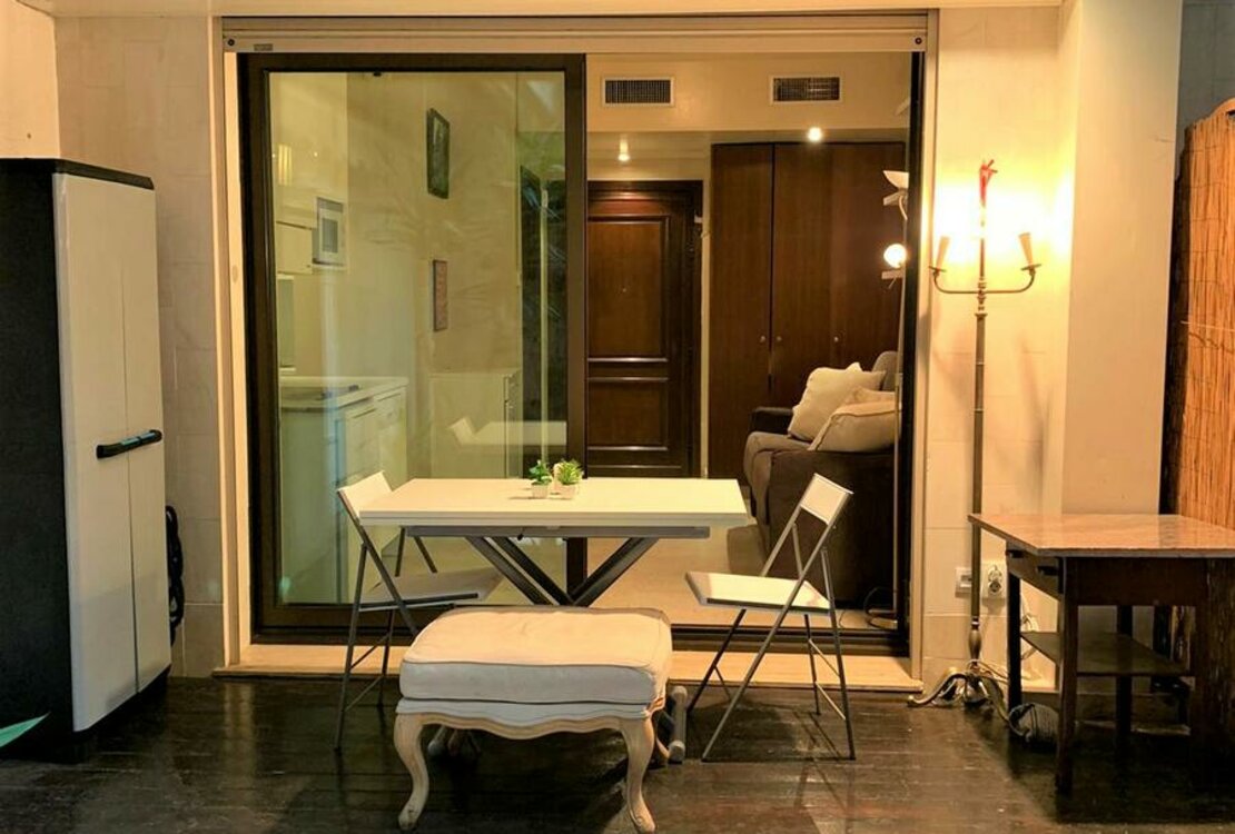 MONEGHETTI | BEVERLY PALACE A | STUDIO