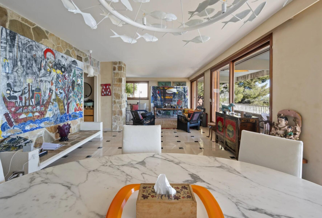 Außergewöhnliche Villa an den Toren von Monaco – Panoramablick auf das Meer und Cap Ferrat