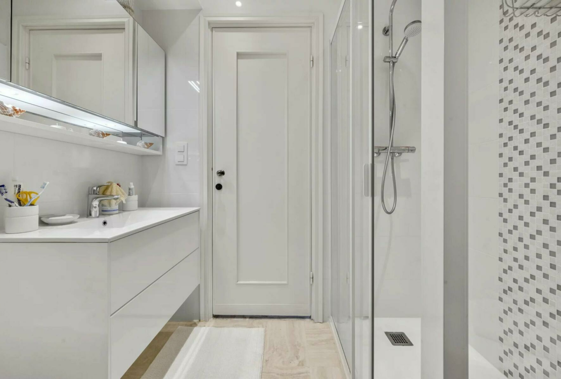 Strandurlaub: Luxuswohnung in Bord de Mer, Èze