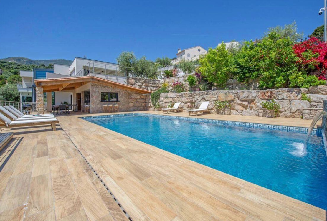 Exceptional villa 5 minutes from Monaco
