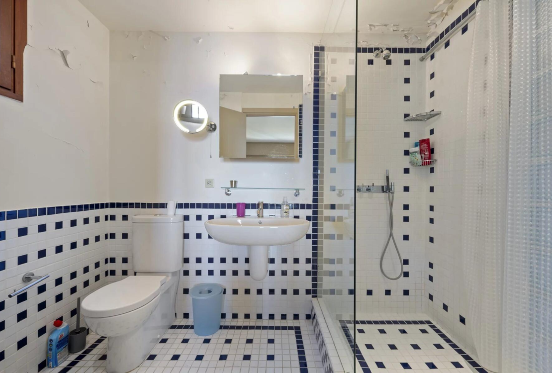 Außergewöhnliche Villa an den Toren von Monaco – Panoramablick auf das Meer und Cap Ferrat