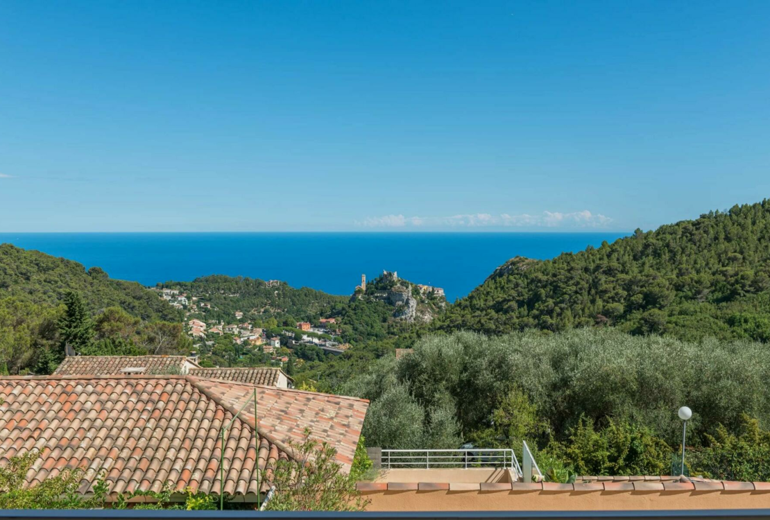 Außergewöhnliche Wohnung in Èze – Panoramablick auf das Meer und das Dorf