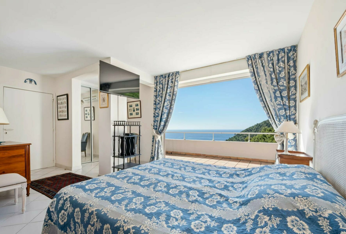 Contemporary villa with sea view - Private estate in Èze by the sea