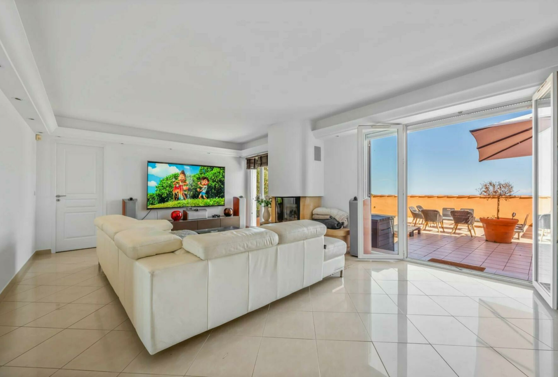 Außergewöhnliche Wohnung in Èze – Panoramablick auf das Meer und das Dorf