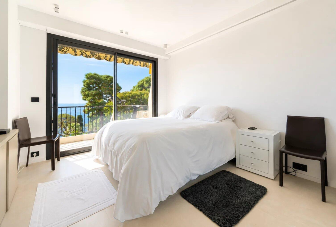 CAP D'AIL – ELEGANTE RENOVIERTE WOHNUNG ZUM VERKAUF