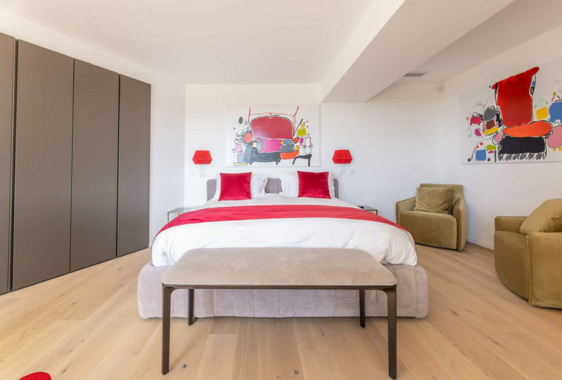 MOUGINS | VILLA | +5 PIECES