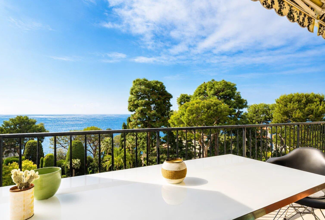 CAP D'AIL – ELEGANTE RENOVIERTE WOHNUNG ZUM VERKAUF