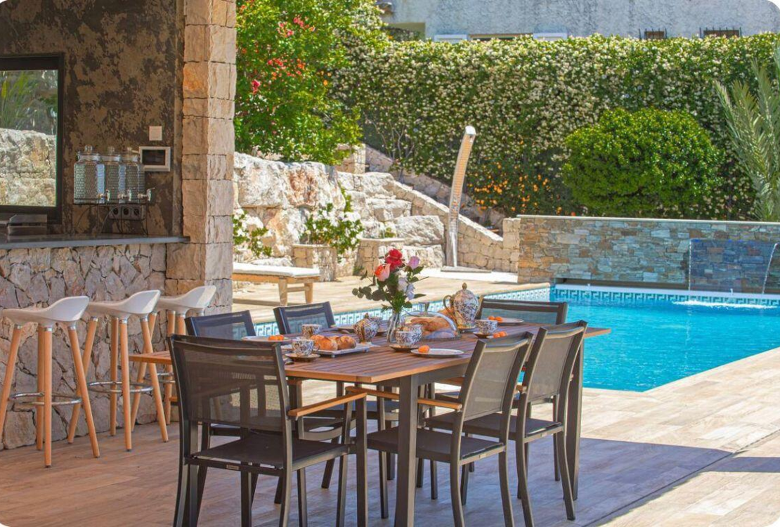 Exceptional villa 5 minutes from Monaco